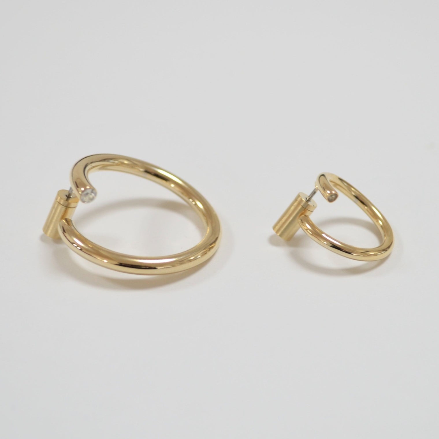 big circle pierce (gold)