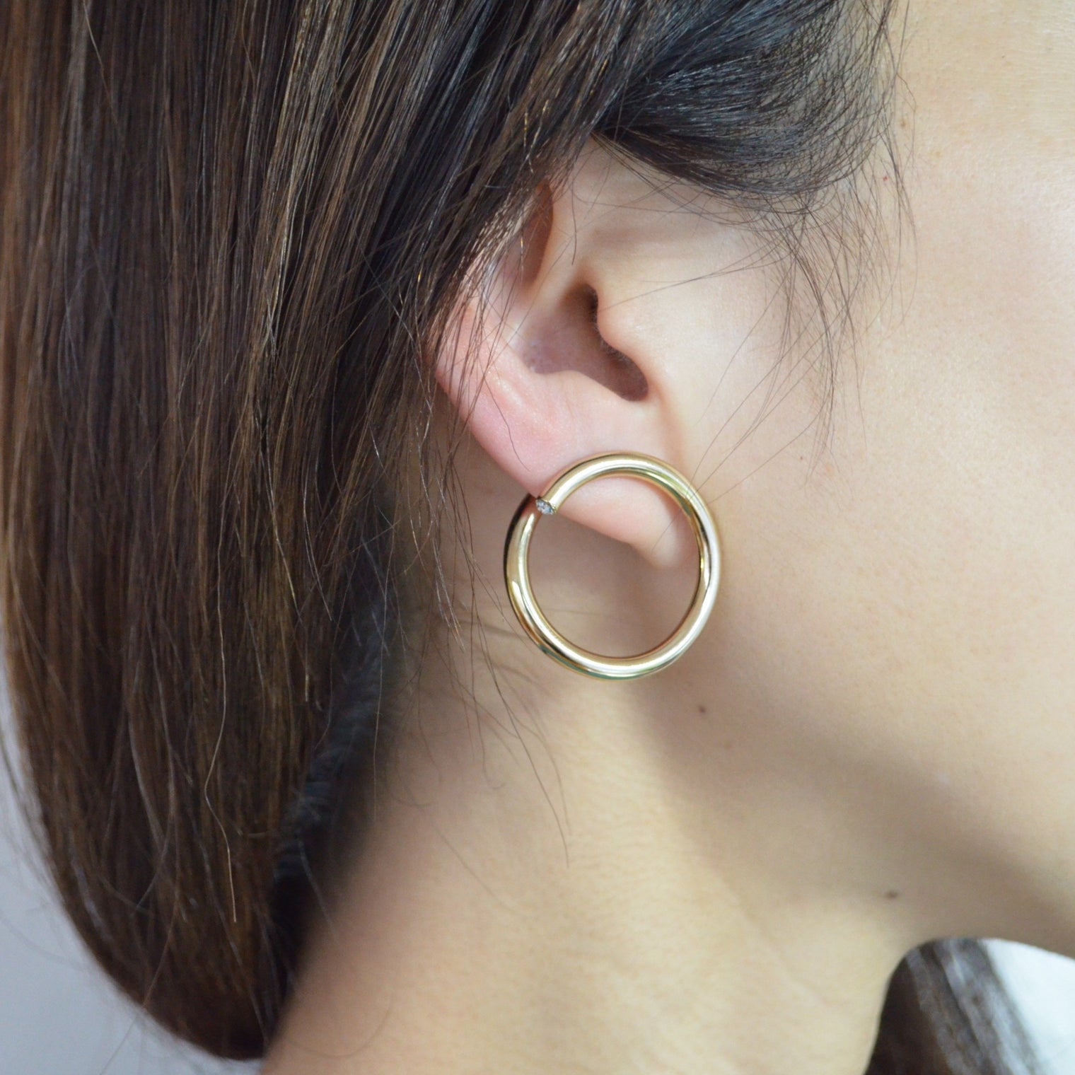 big circle pierce (gold)