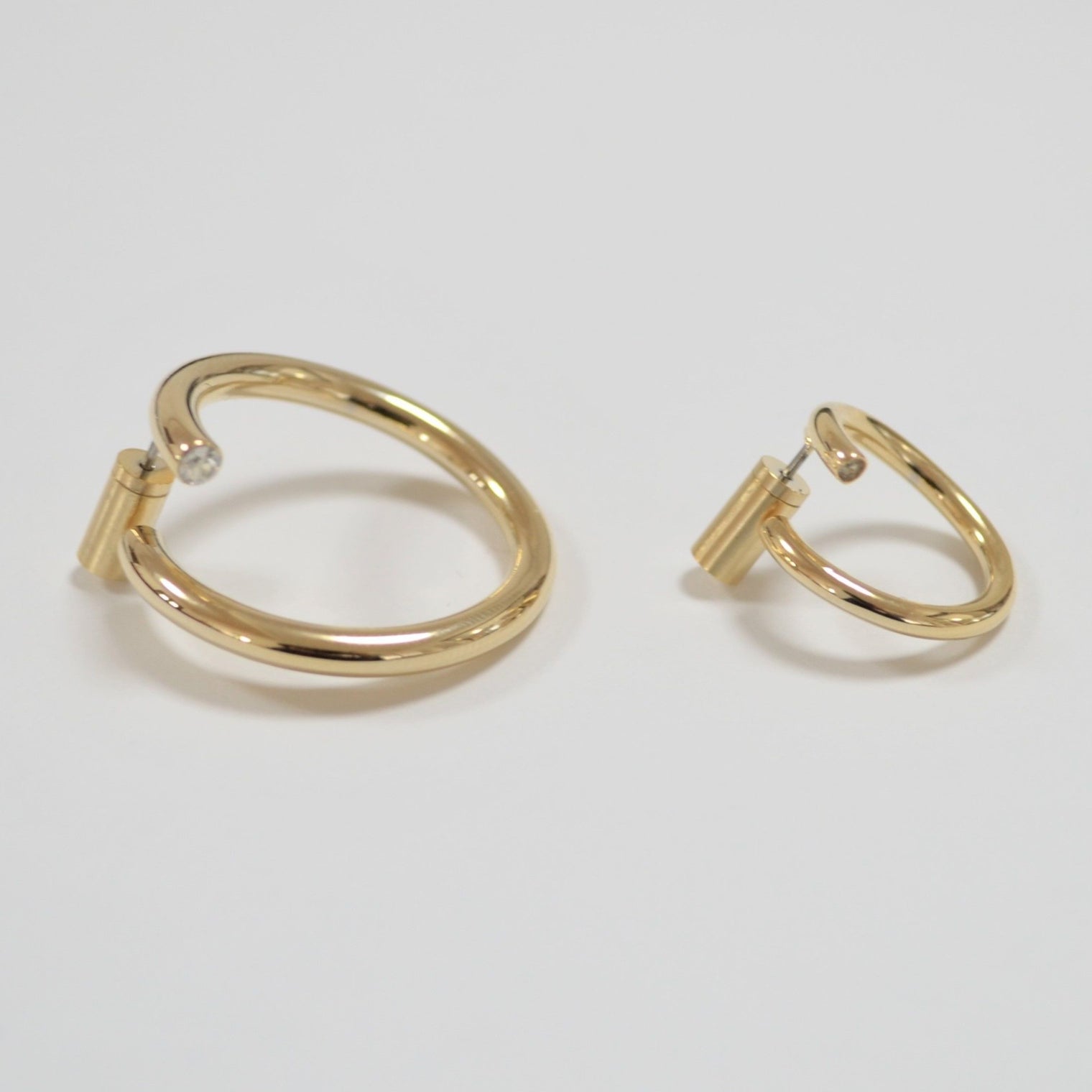 medium circle pierce (gold)