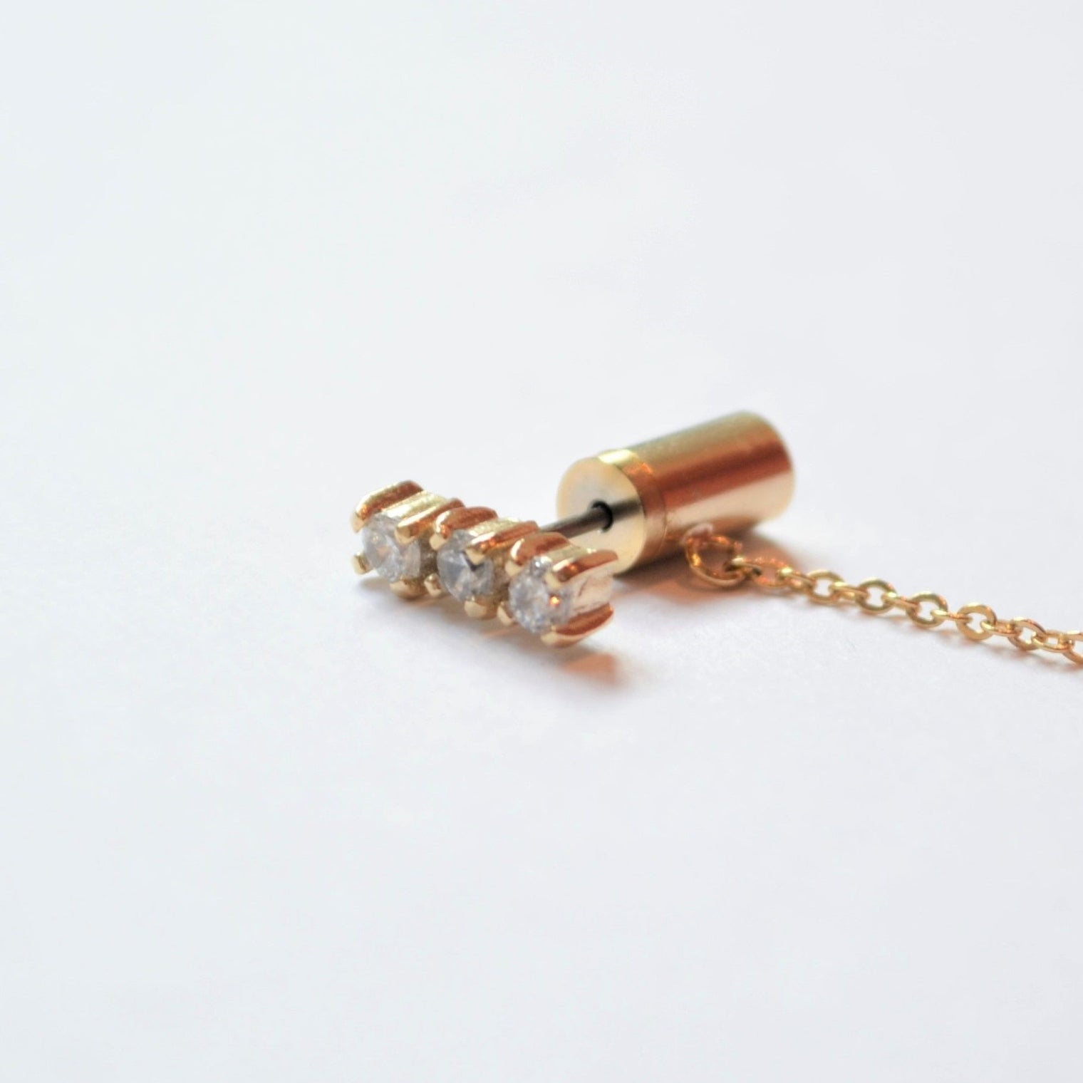 3 cubic zirconia top +2 cubic zirconia clasp pierce