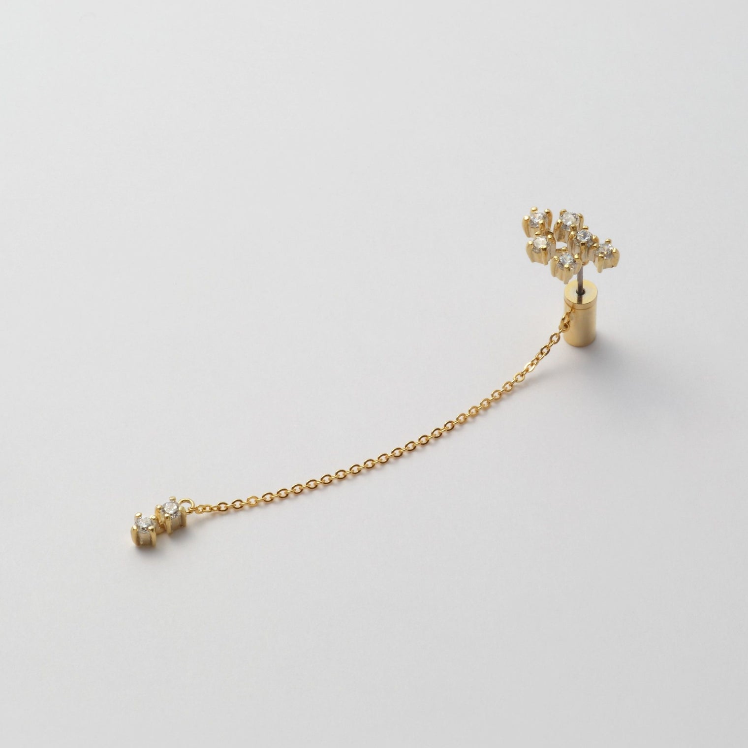 6 cubic zirconia top +2 cubic zirconia clasp pierce