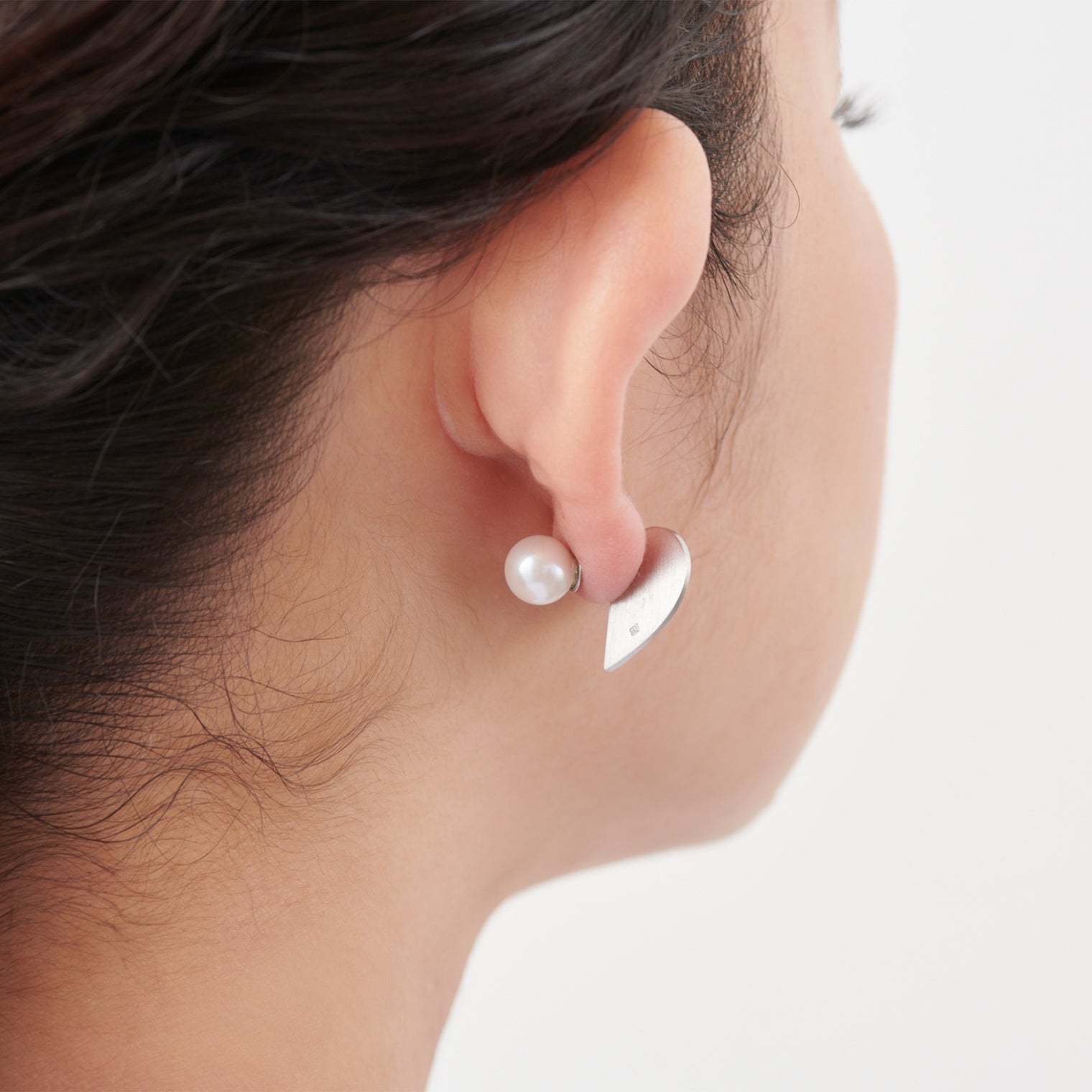 Middle heart pierce (silver)