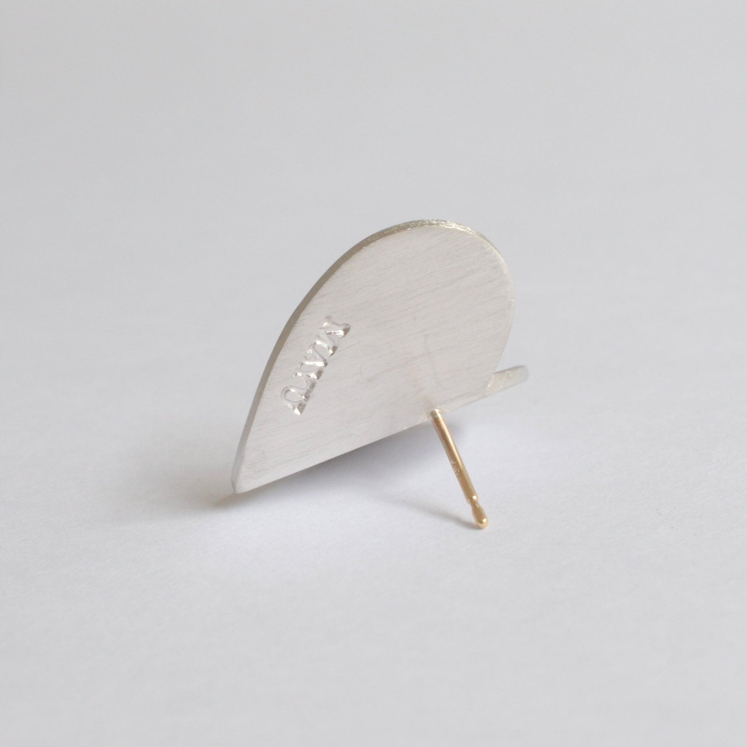 Middle heart pierce (silver)