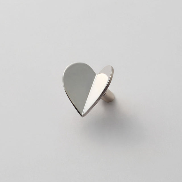 Middle heart pierce (silver)