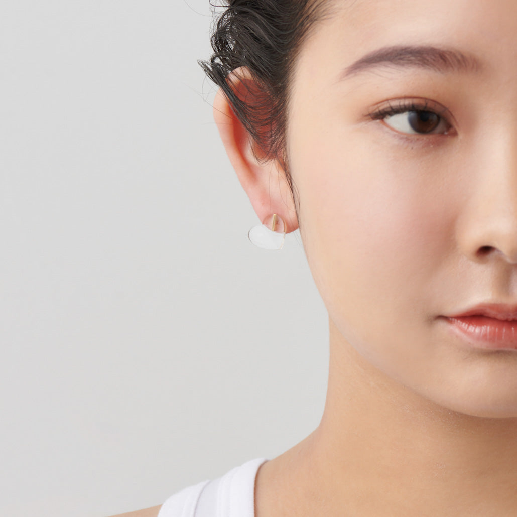 Heart pierced earring (Quartz / K10 post)