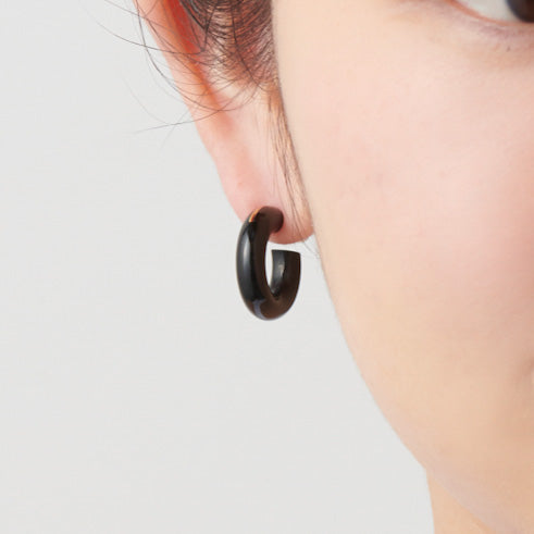 Hoop Pierced earring(Onyx / K10 post)
