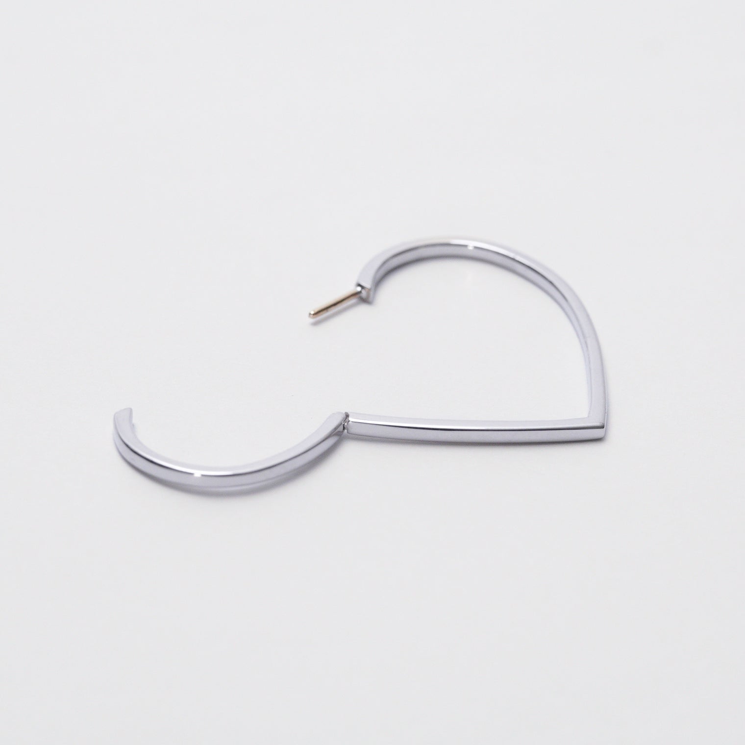 Hoop heart pierced earring ( large / silver )