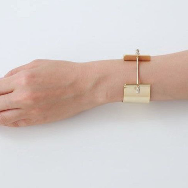 Collar bar bangle (30mm width)