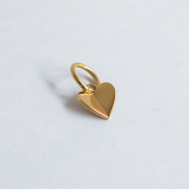 Small heart charm (gold)