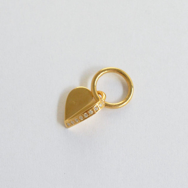 Small heart charm (gold / cubic zirconia)