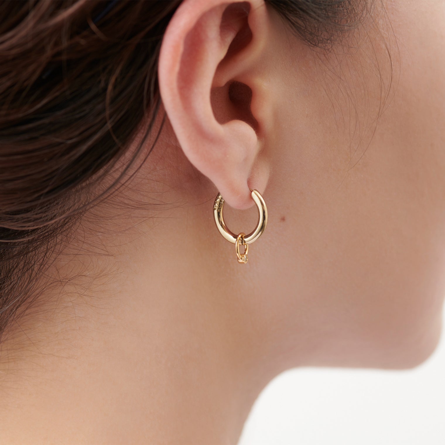 Baby ring charm ( tiny / cubic zirconia )