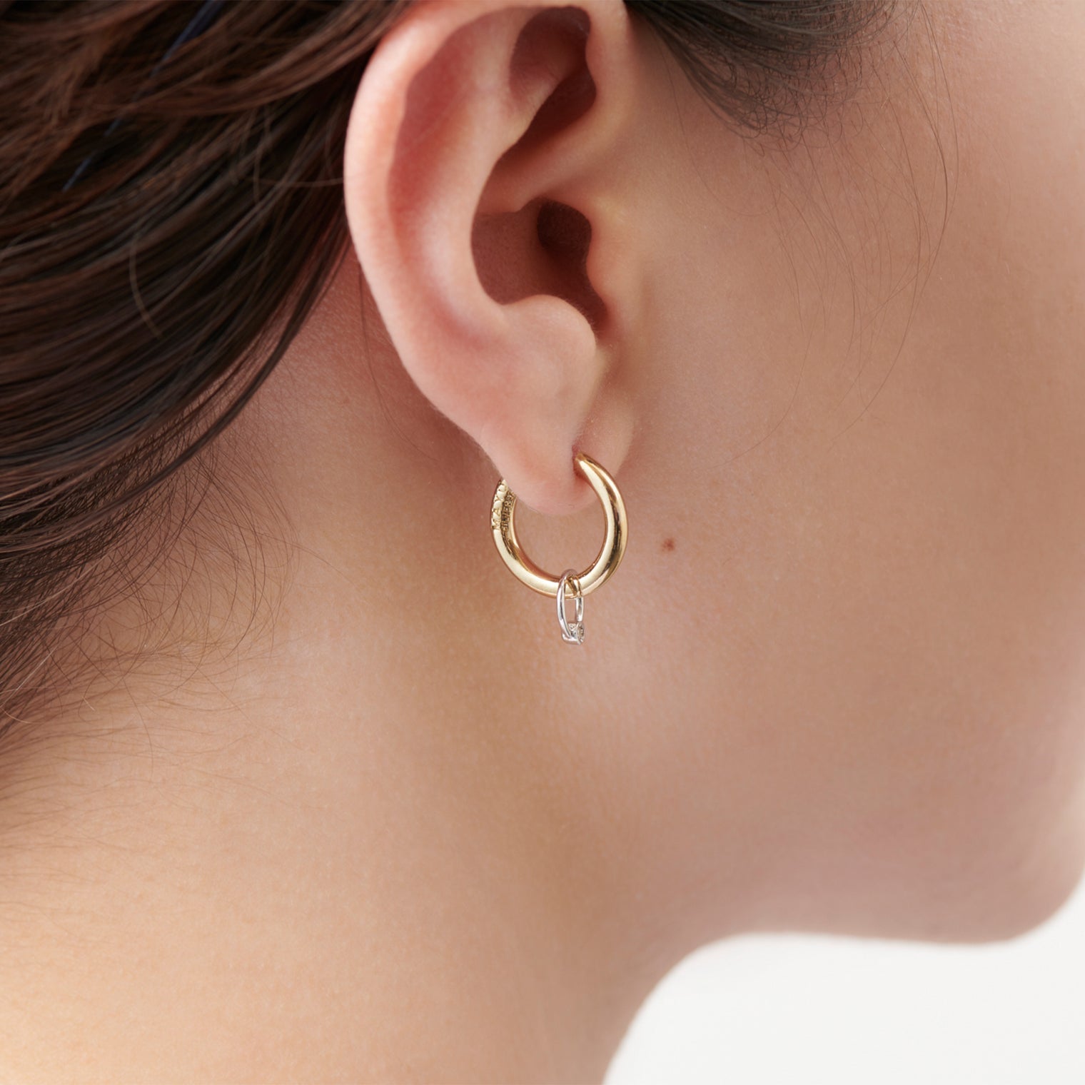 Baby ring charm ( tiny / cubic zirconia )