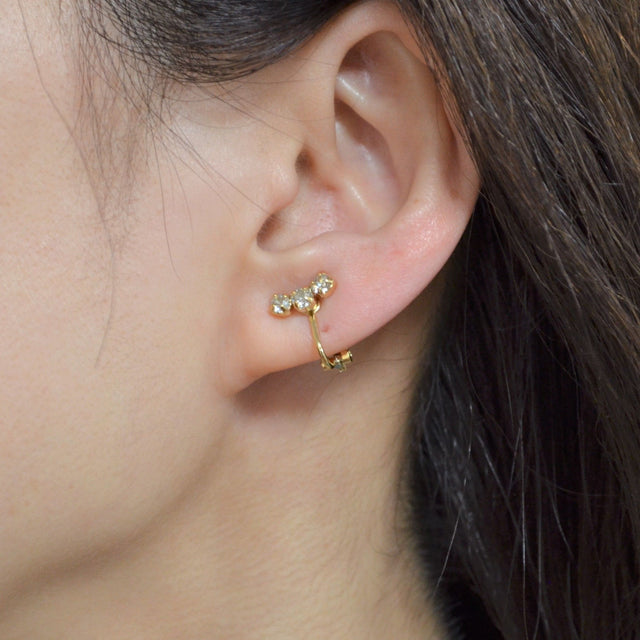 3 crystal glass, pearl earring