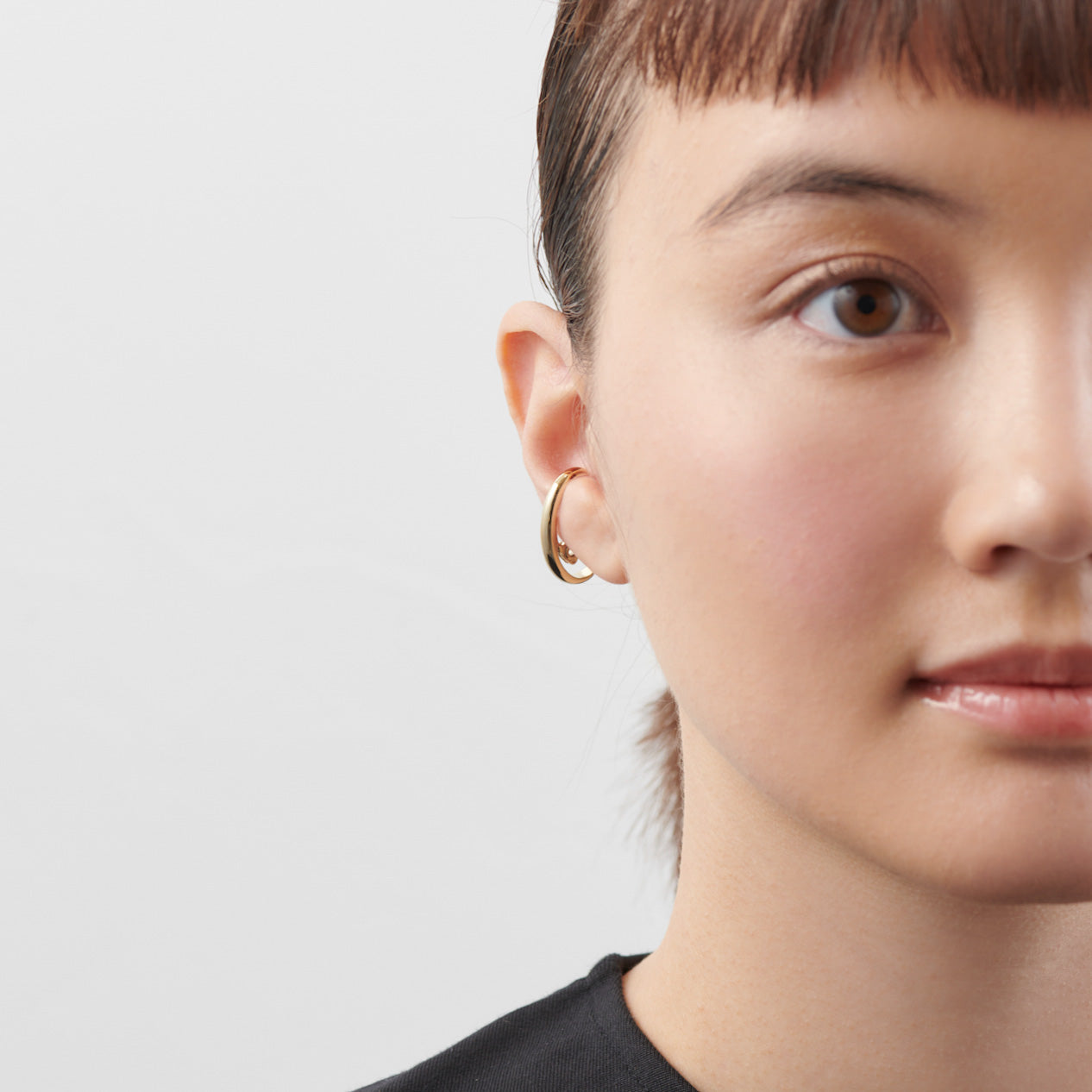 Gold line earring(25mm/8mm creamrose pearl/Gold)