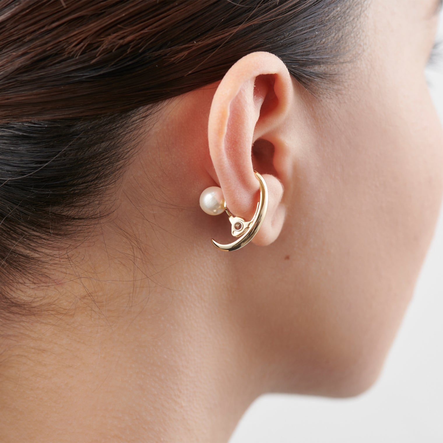 Gold line earring(25mm/8mm creamrose pearl/Gold)