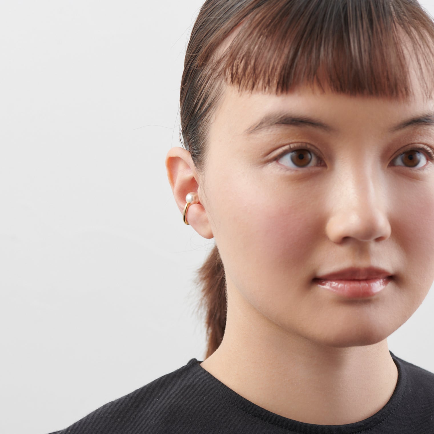 Gold line earring(22mm/8mm creamrose pearl/Gold)