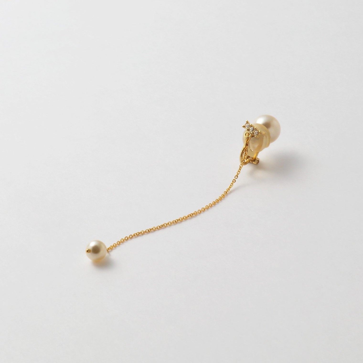 pearl chain earring