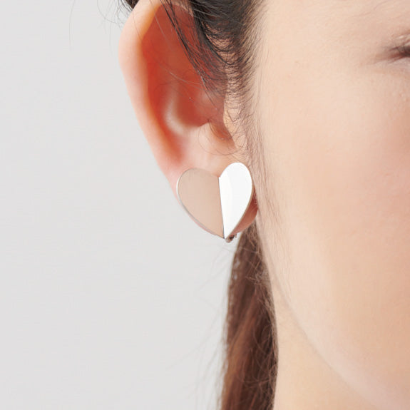Middle heart earring