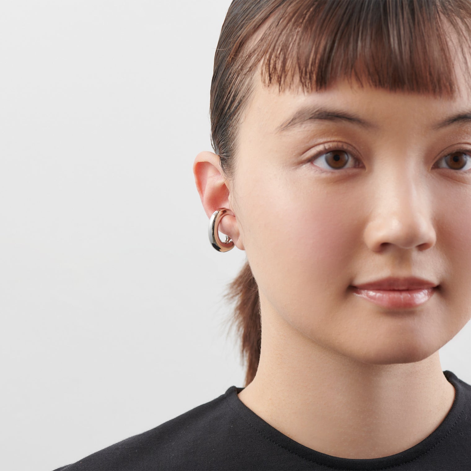 Voluminous line earring