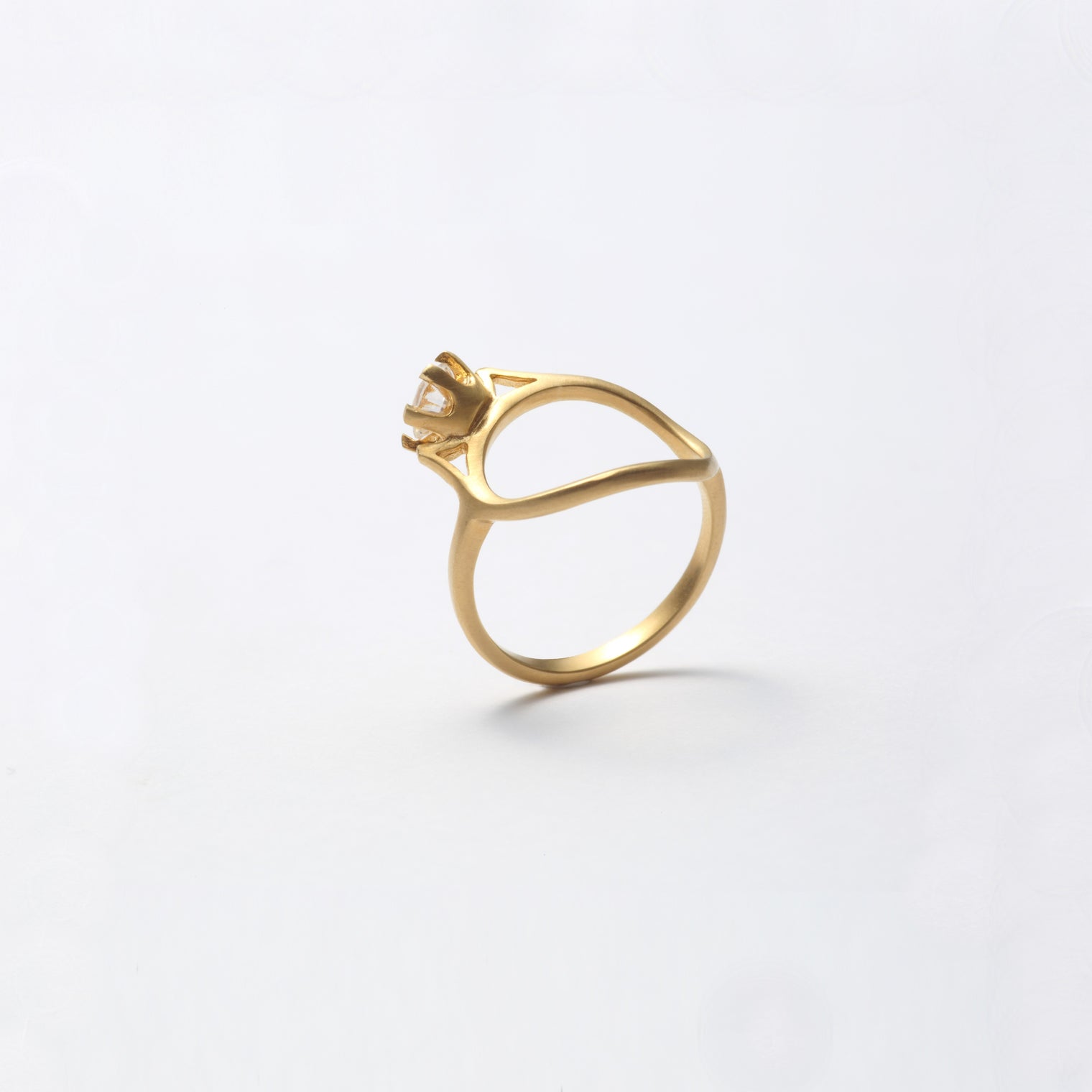 ring motif ring (cubic zirconia / gold)