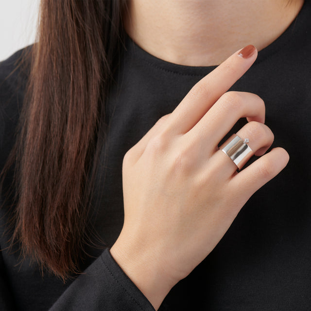 ring motif point ring (cubic zirconia / silver)