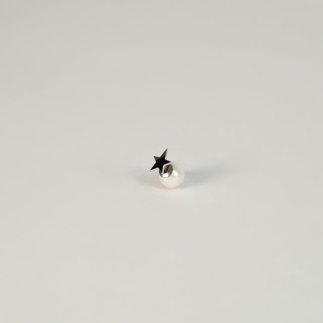 Tiny star pierce (Silver) pearl