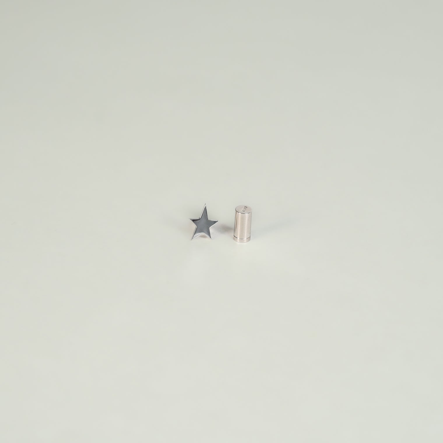 Tiny star pierce (Silver)