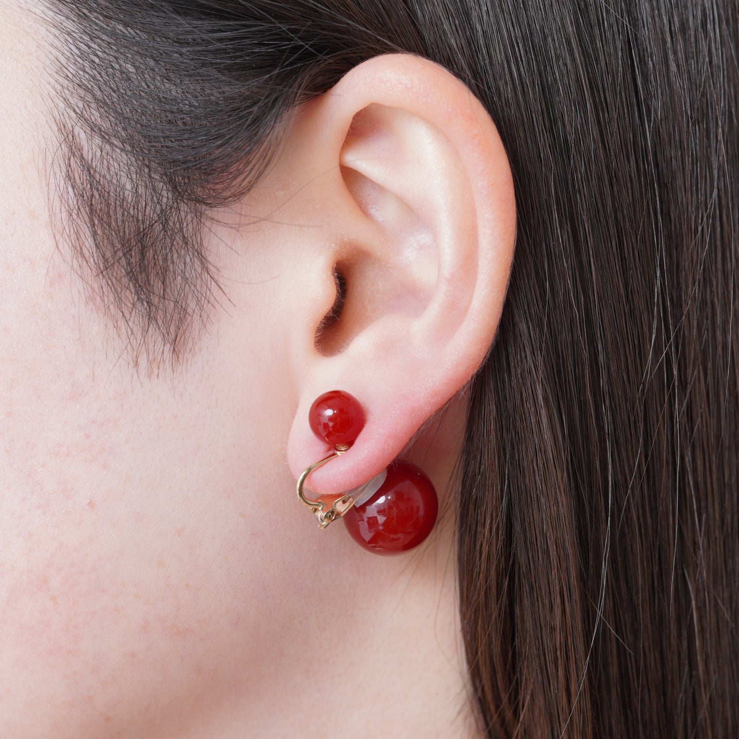 Color PEARL RIVETS earring (8mm×14mm)