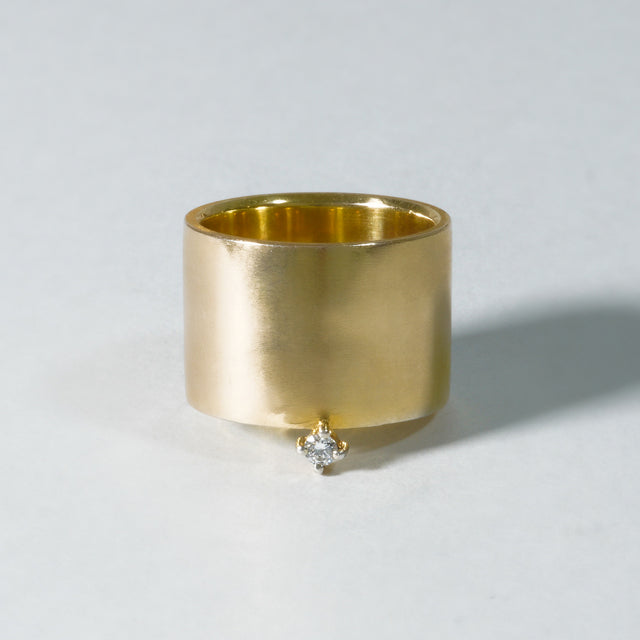 ring motif point ring (cubic zirconia / gold)