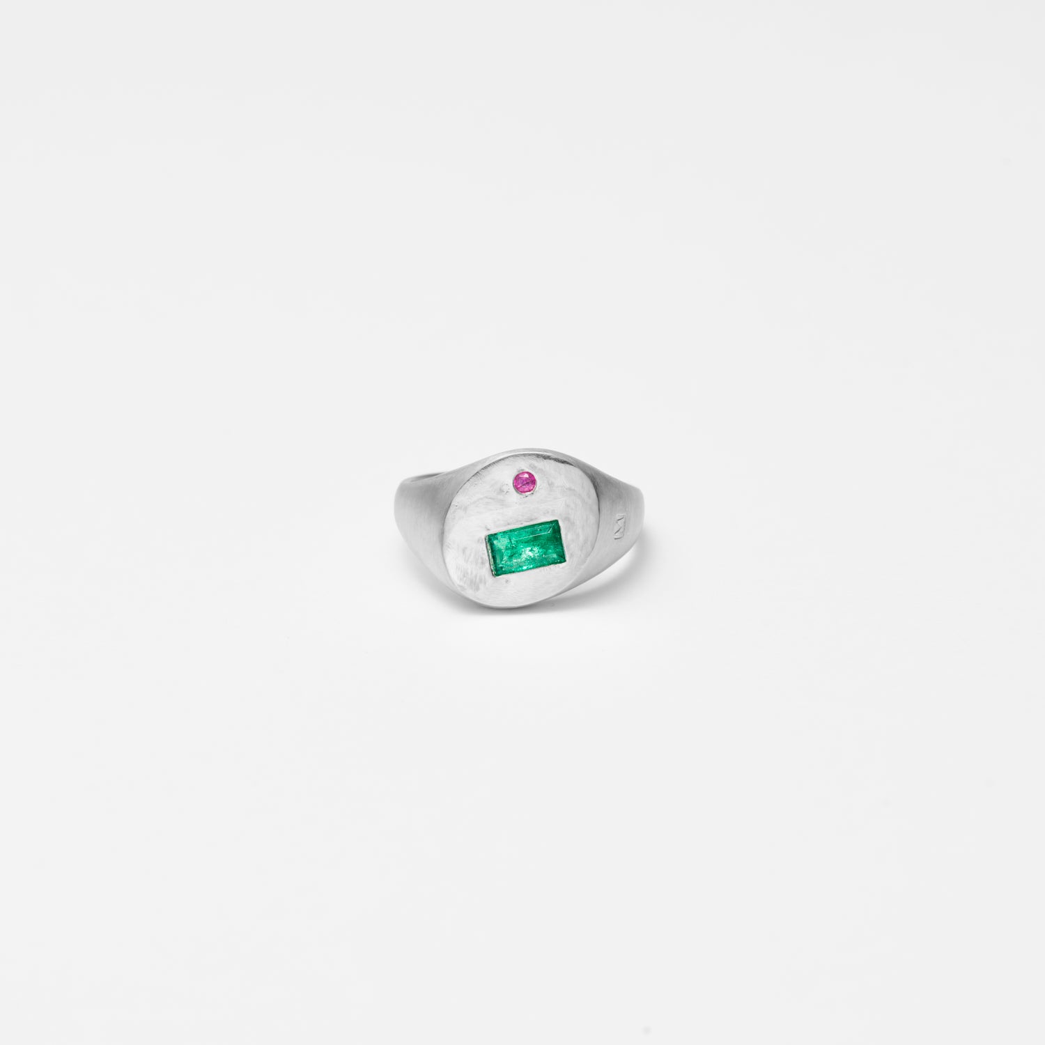 【 NEW 】Gem signet ring