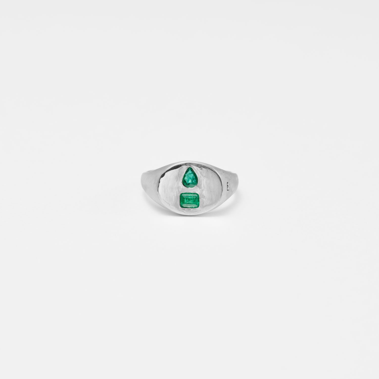 【 NEW 】Gem signet ring