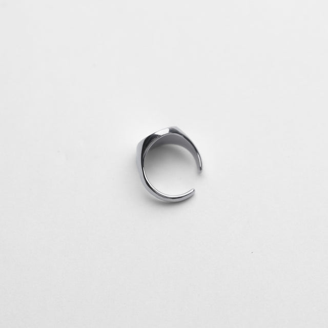 Signet ear cuff (silver) / (gold)