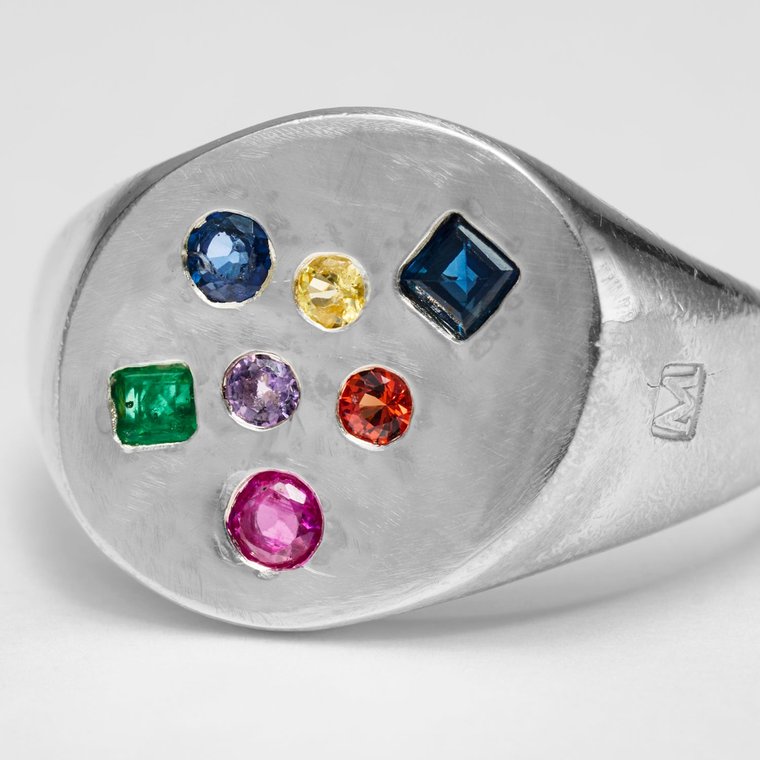 【 NEW 】Gem signet ring