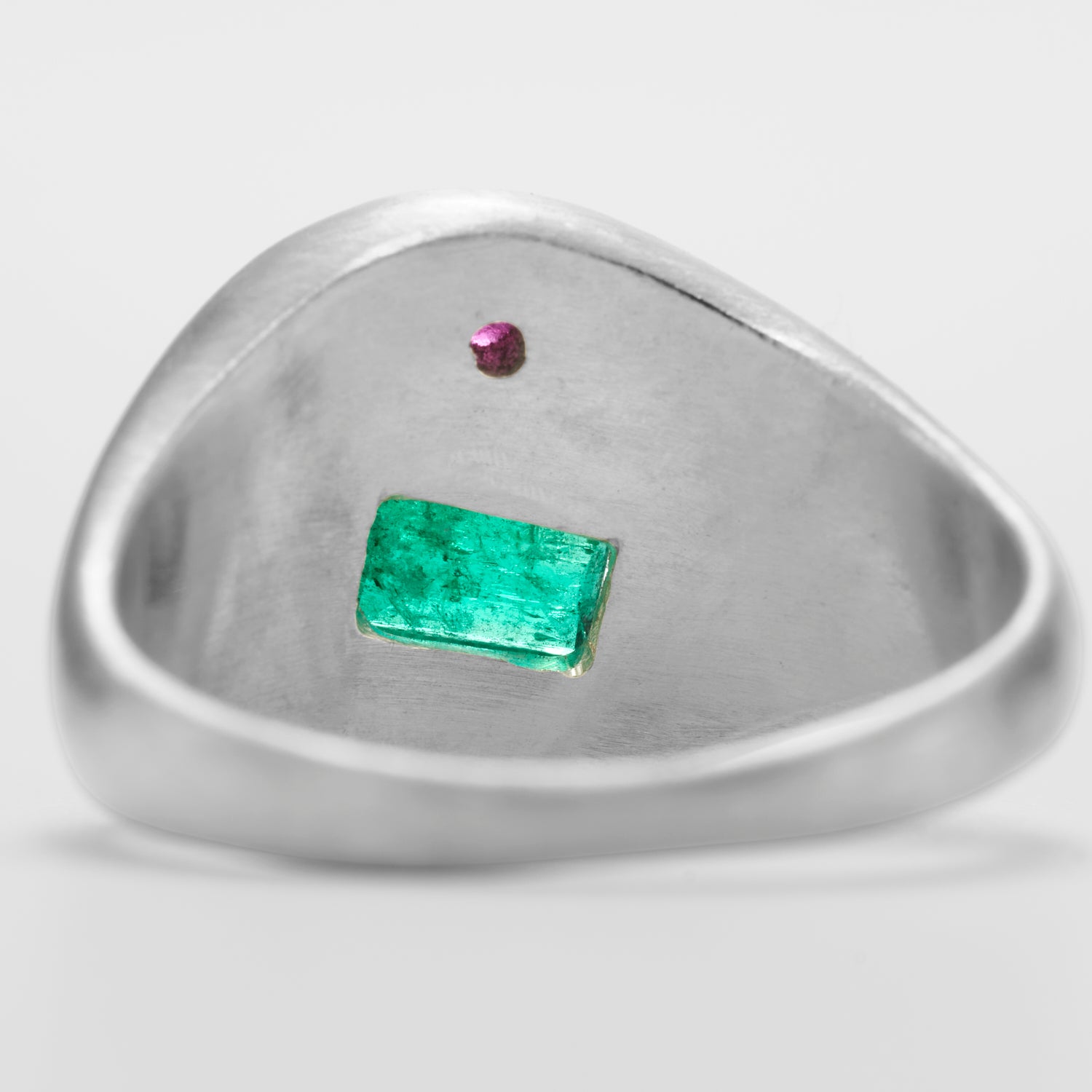 【 NEW 】Gem signet ring