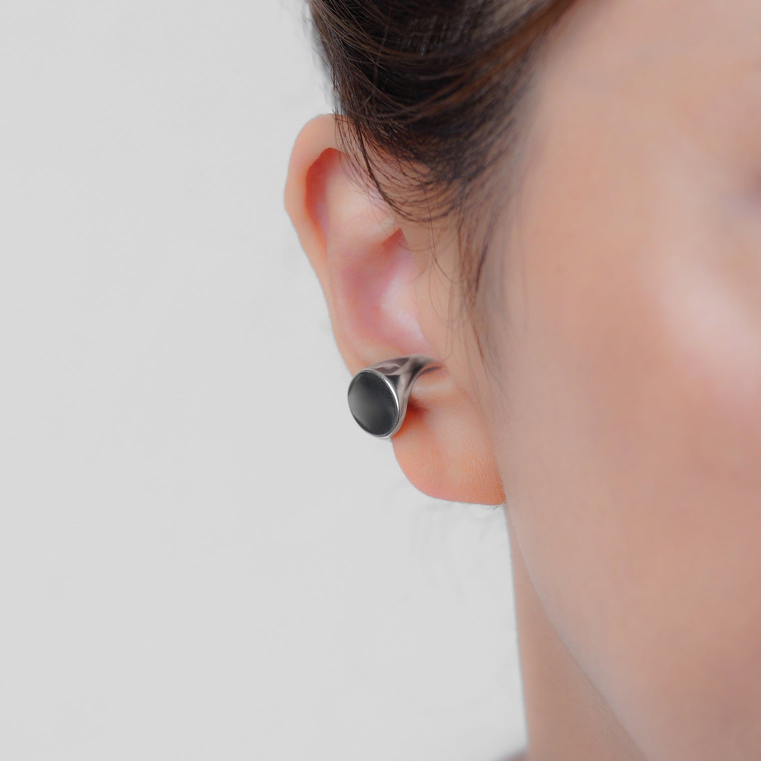 Signet ear cuff (silver) / (gold)
