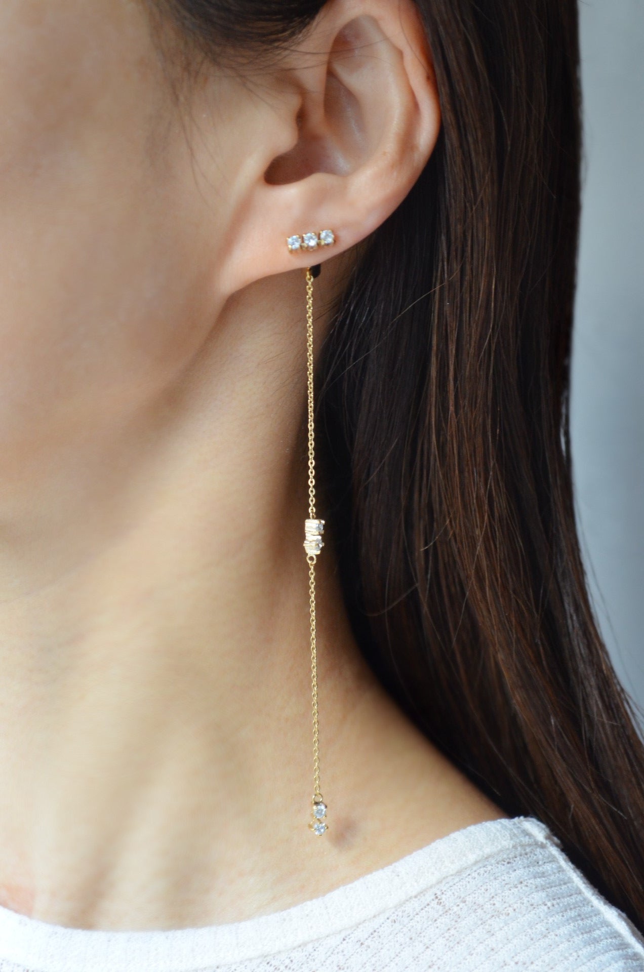 3 cubic zirconia top +5 cubic zirconia clasp pierce