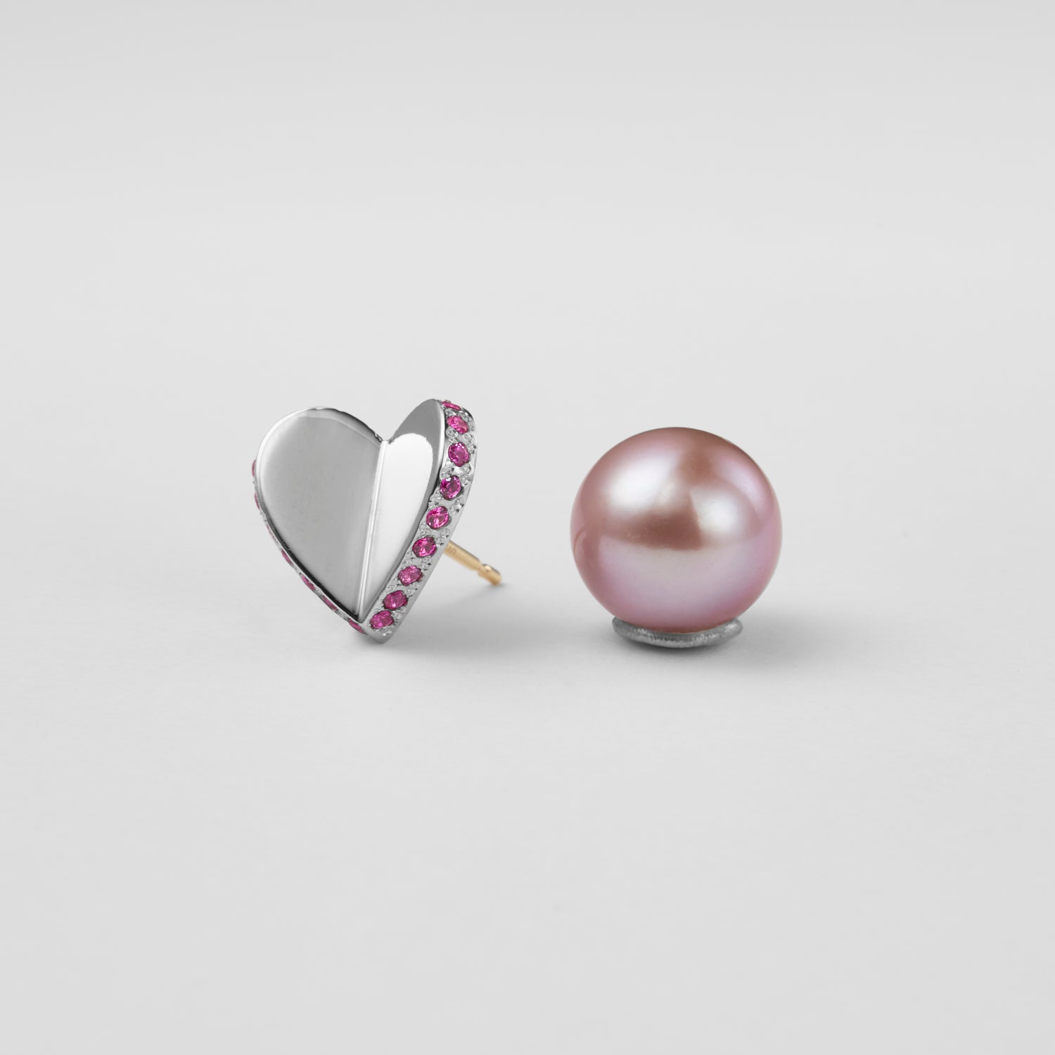 【 NEW 】LIMITED COLLECTION【Small heart line stone pierce (Silver / Pink Sapphire)】