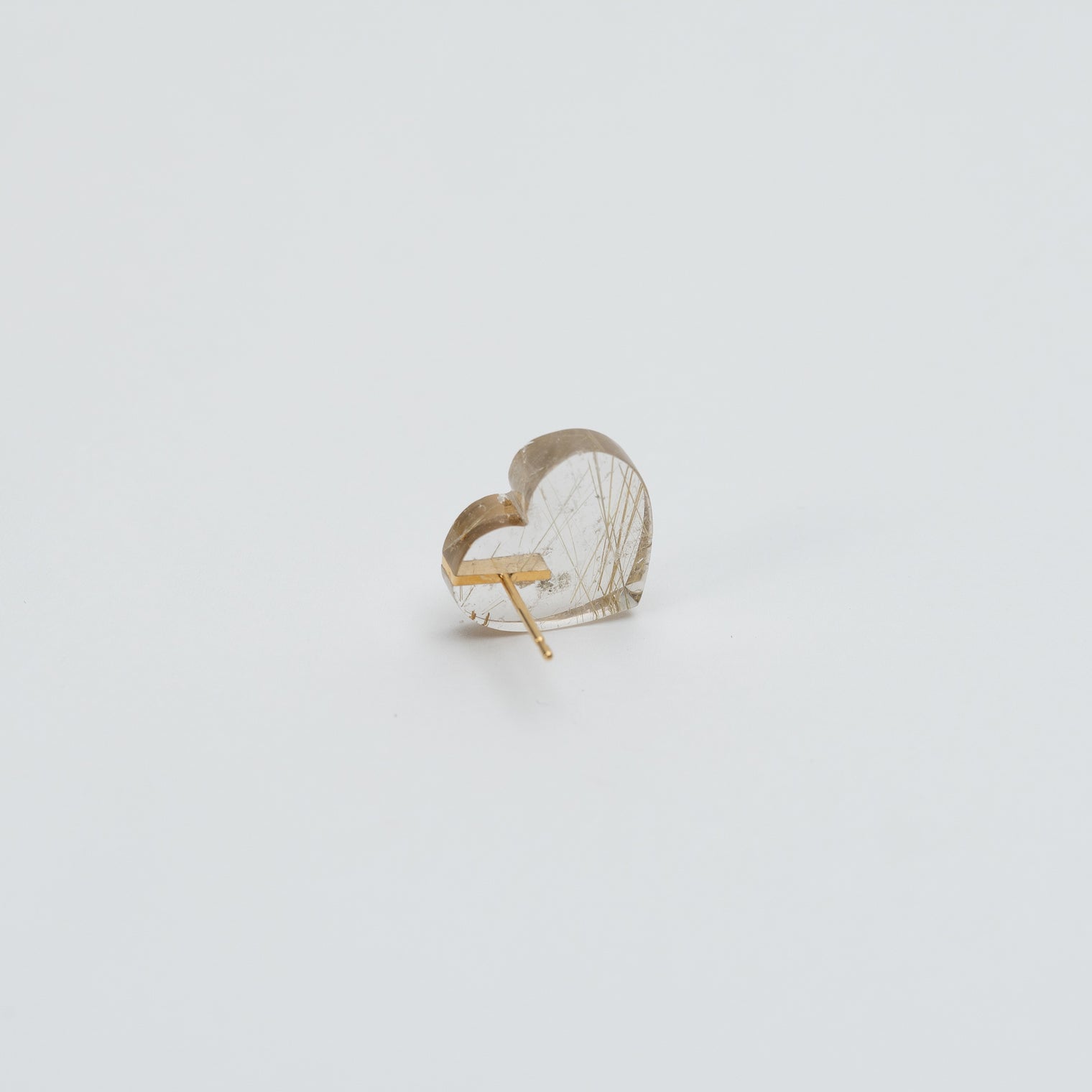 【 One of a kind 】Heart pierced earring (Rutile quartz / K10 post)