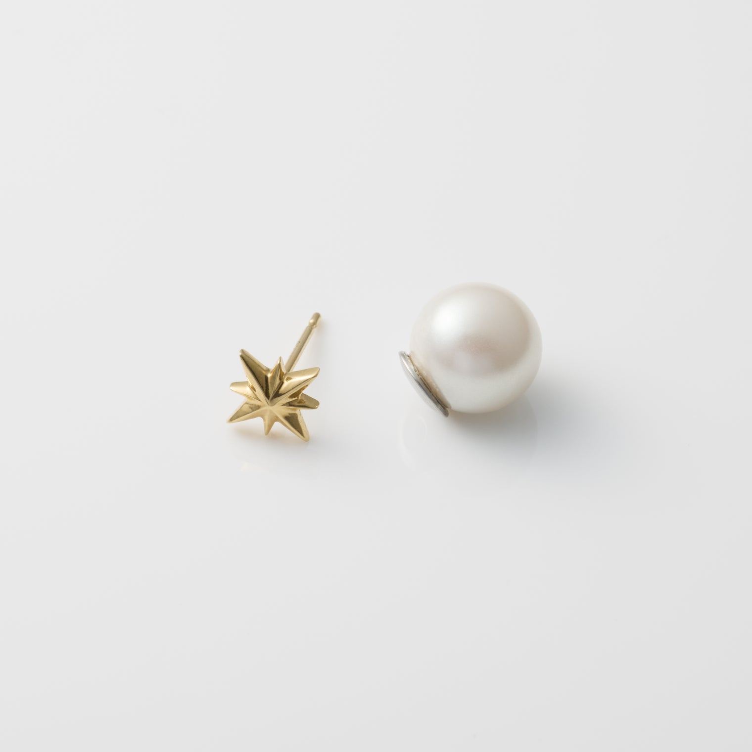 Tiny star pierce(gold)