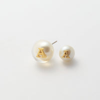 Initial inclusion pierce (white)