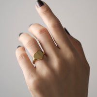 Heart signet ring ( gold )