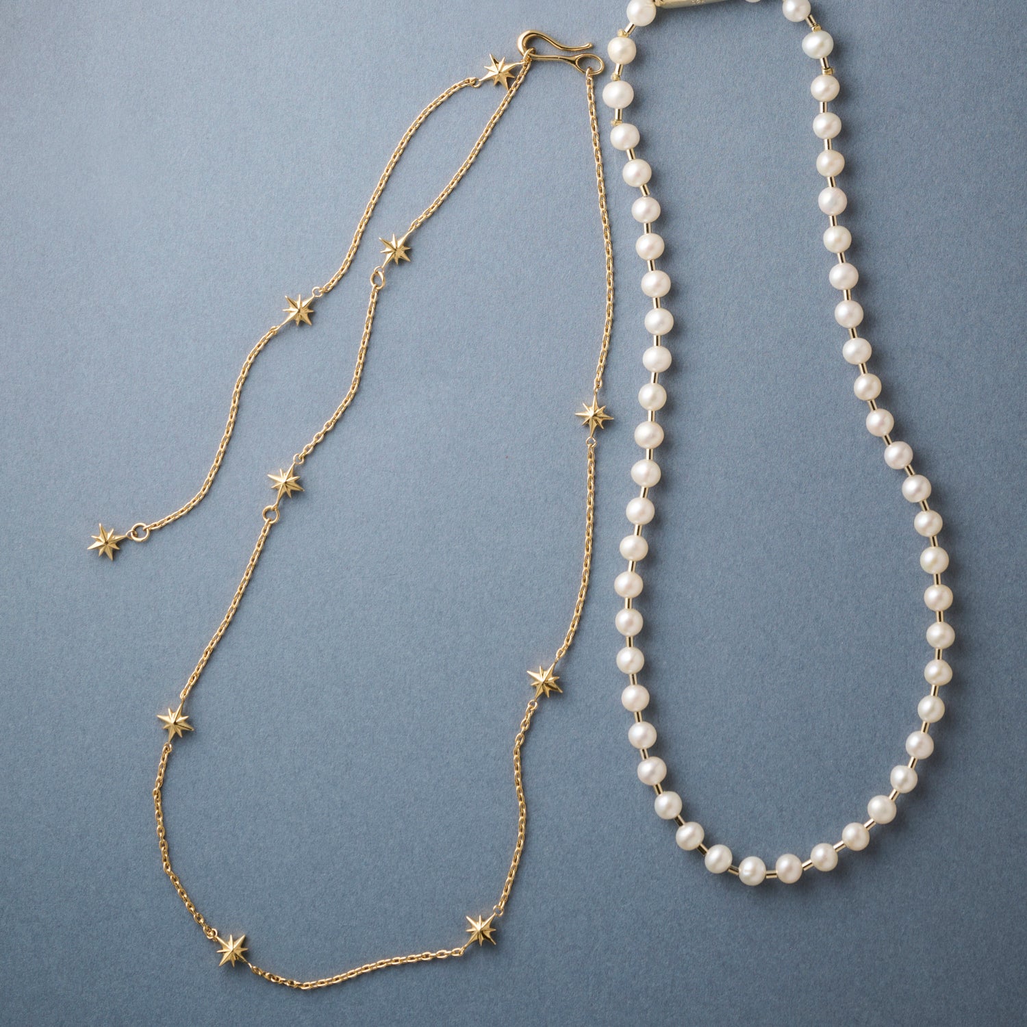 Station necklace