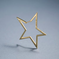 Hoop star pierced earring (Gold)