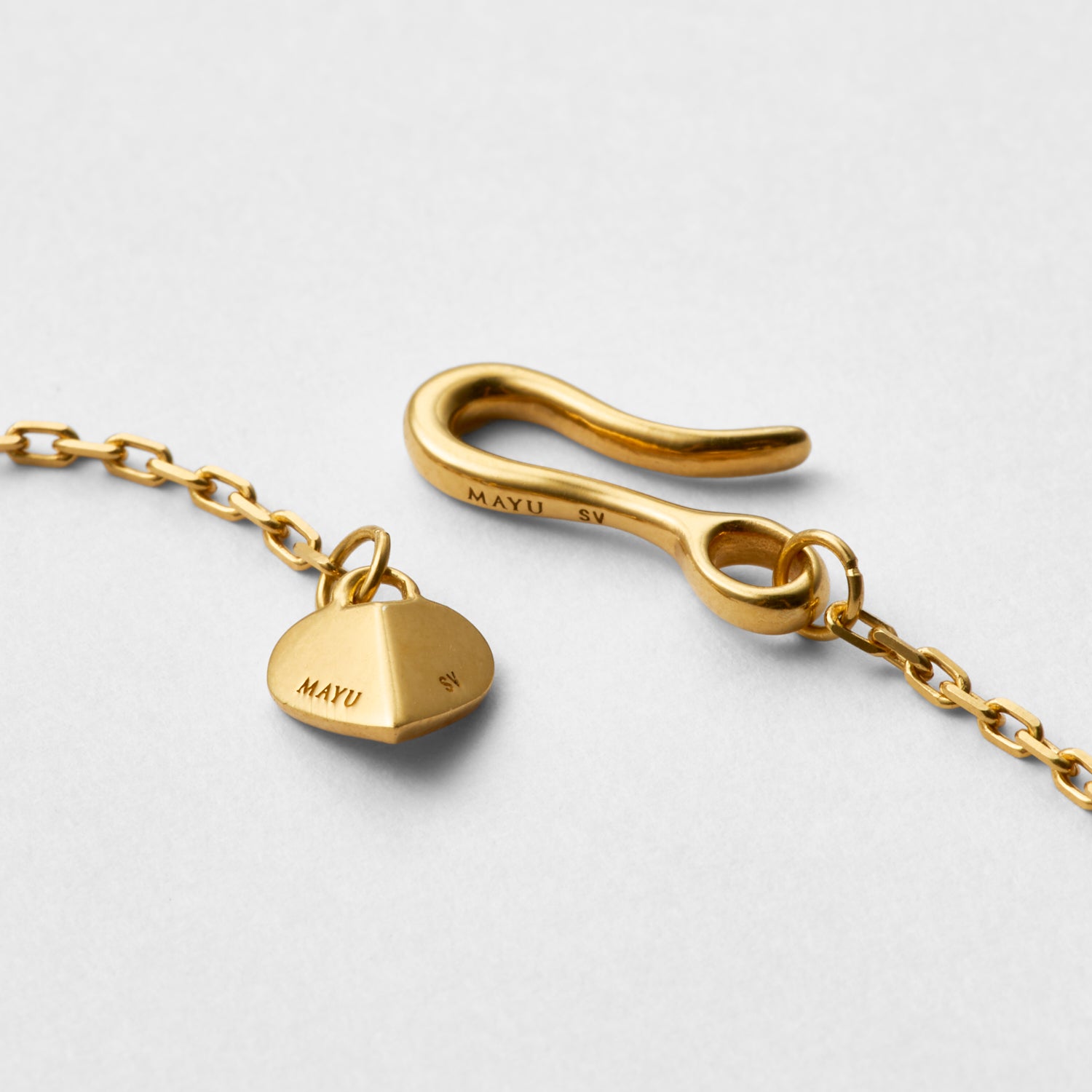 【New】Tiny Heart Station necklace