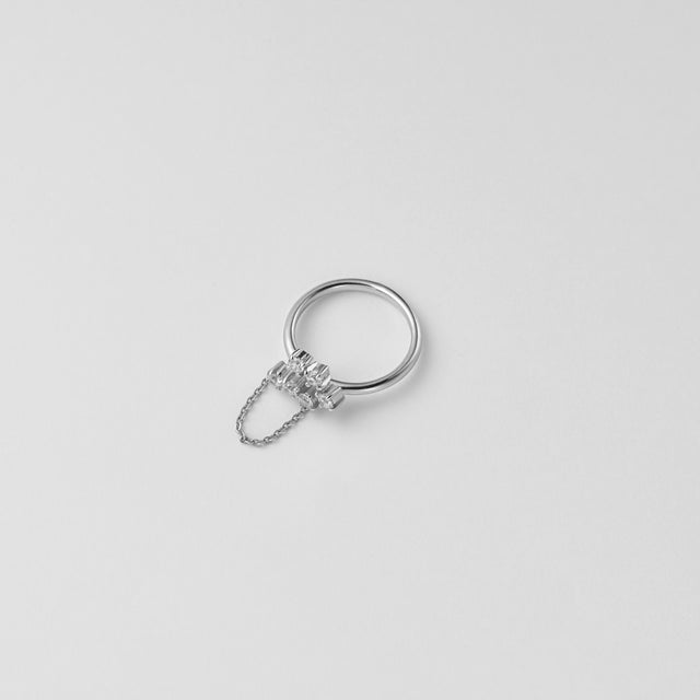 6 stones single ring
