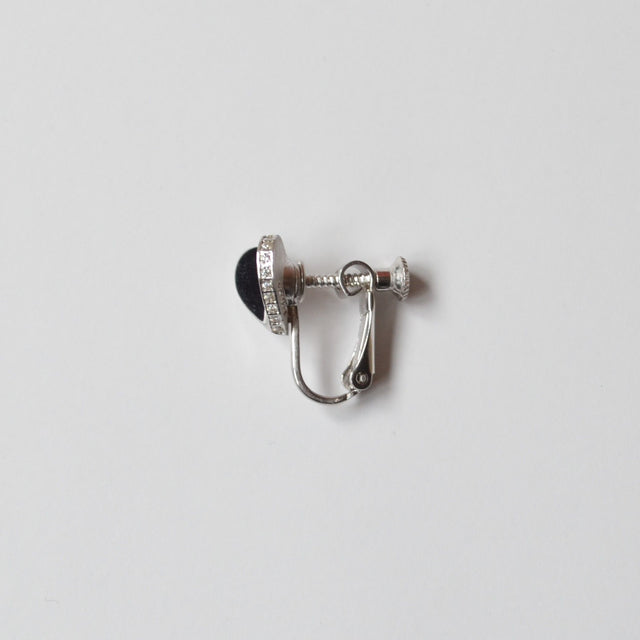 Small heart line stone earring (silver)