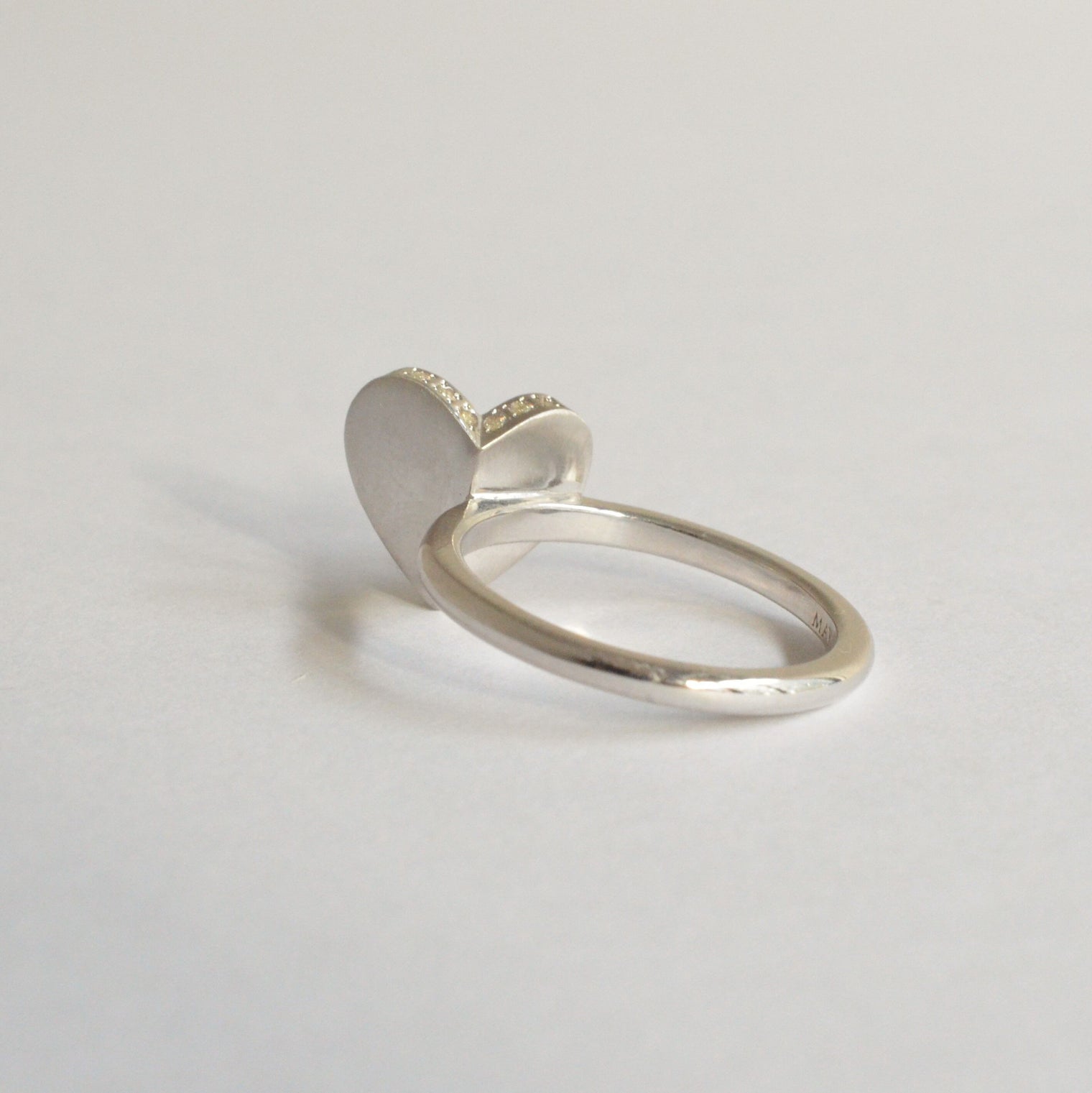Small heart line stone ring (cubic zirconia)Silver