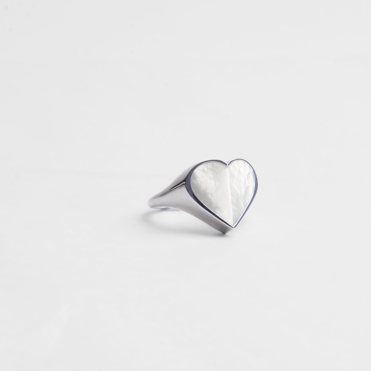 mini Heart ring (Mother of pearl)