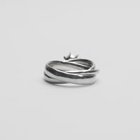 Triple ring solitaire