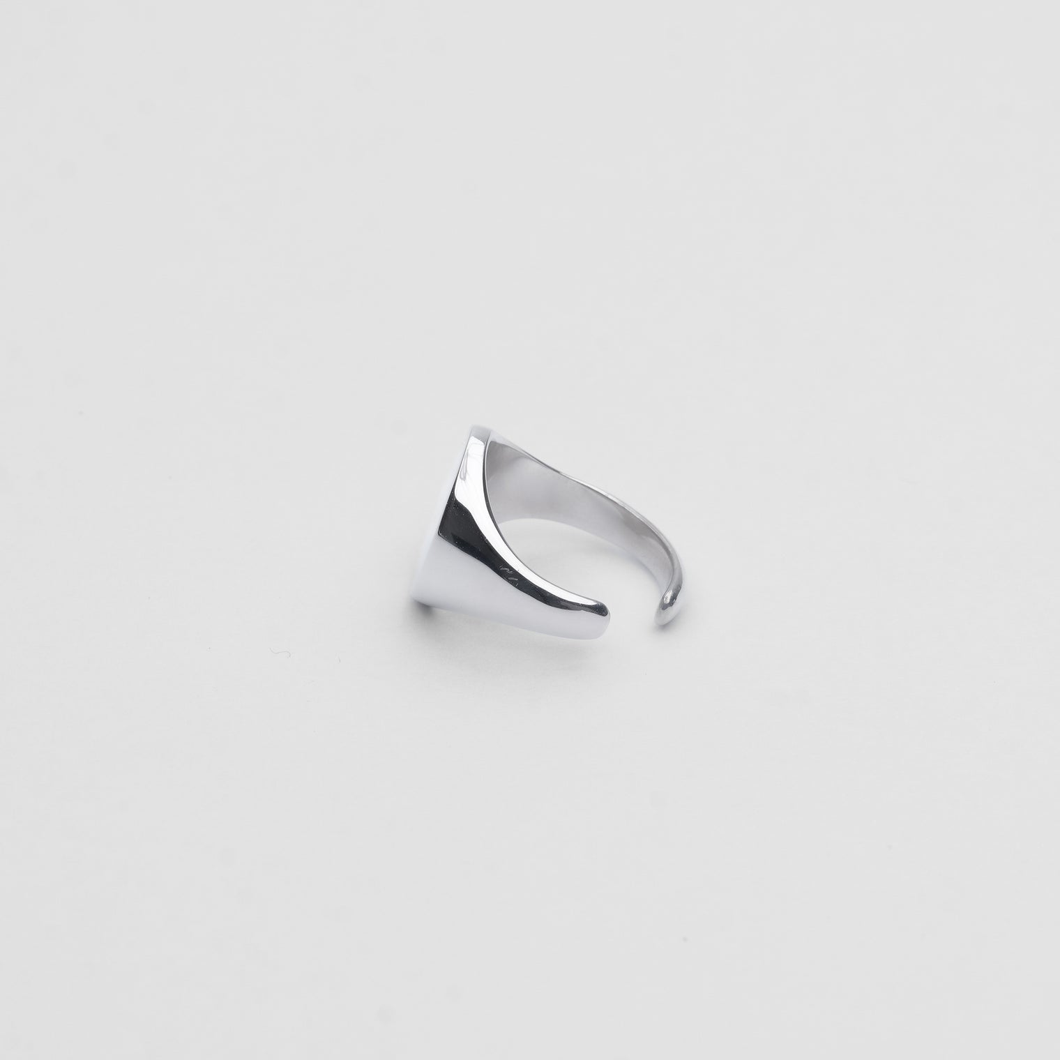 Signet ear cuff (silver) / (gold)